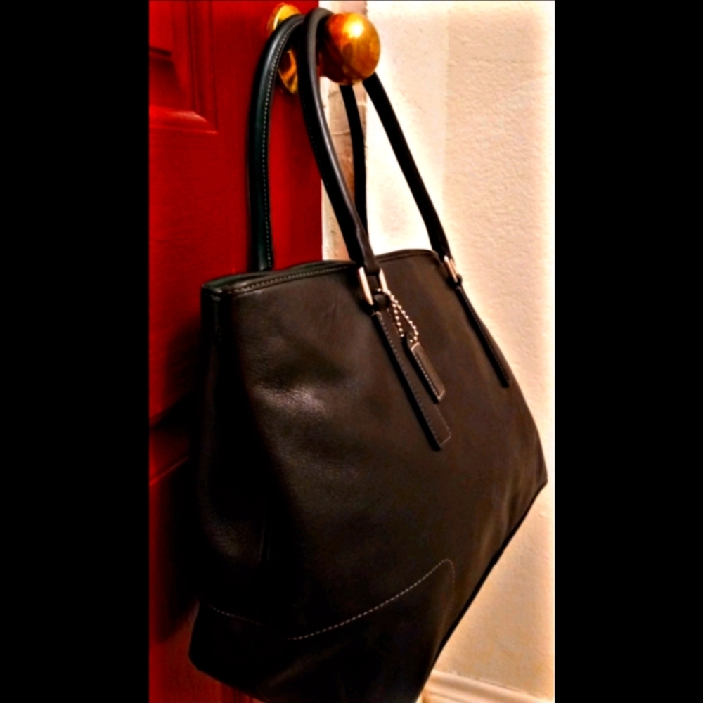 COA Vintage Coach E2J-7757 Leather Tote Bag Purse